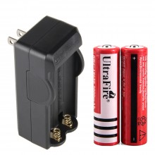 UltraFire  18650 2-SLOT LI-ION BATTERY CHARGER(US PLUG) and Ultrafire BRC 18650 3000mAh 3.7V Li-ion rechargeable batteries without protection(2pcs)